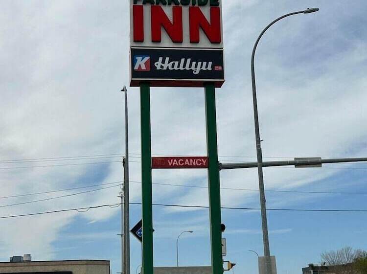 فندق Parkside Inn