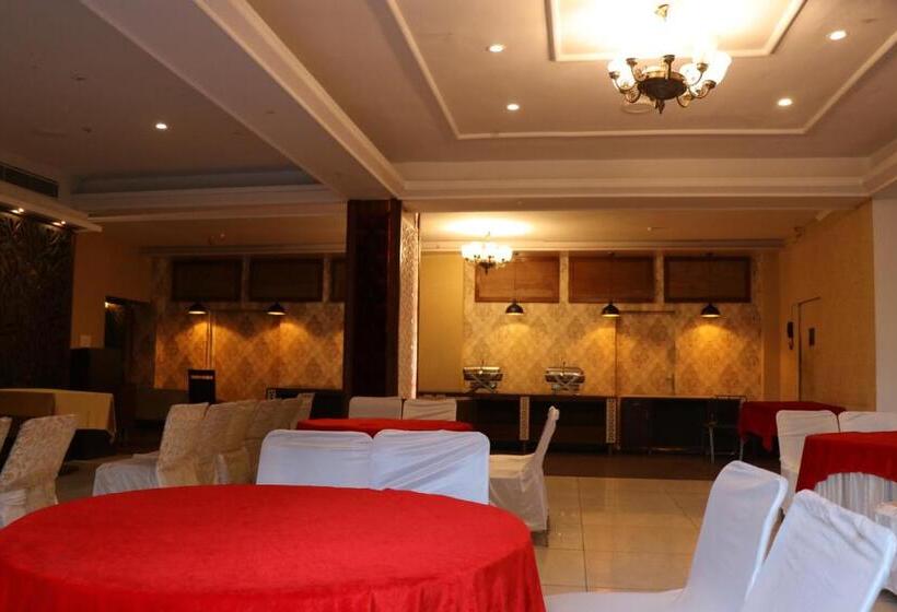 فندق Pushap Palace