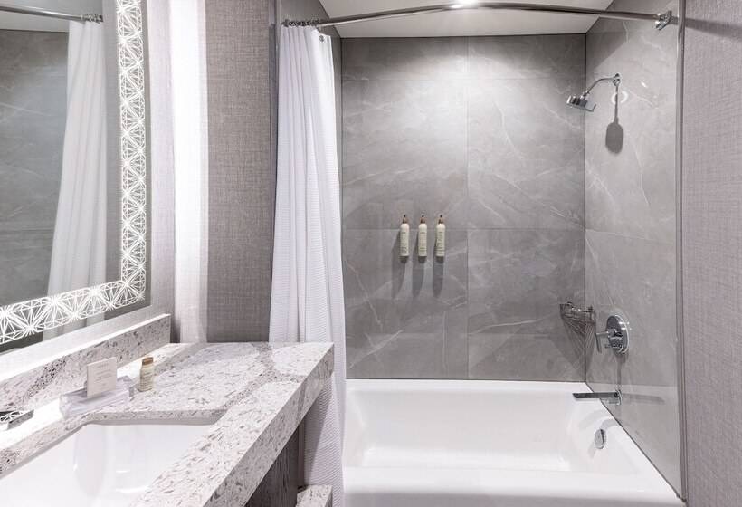 בית מלון כפרי Renaissance Oklahoma City Downtown Bricktown