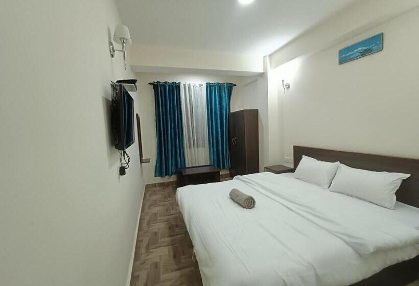 فندق Snow Drop Guest House
