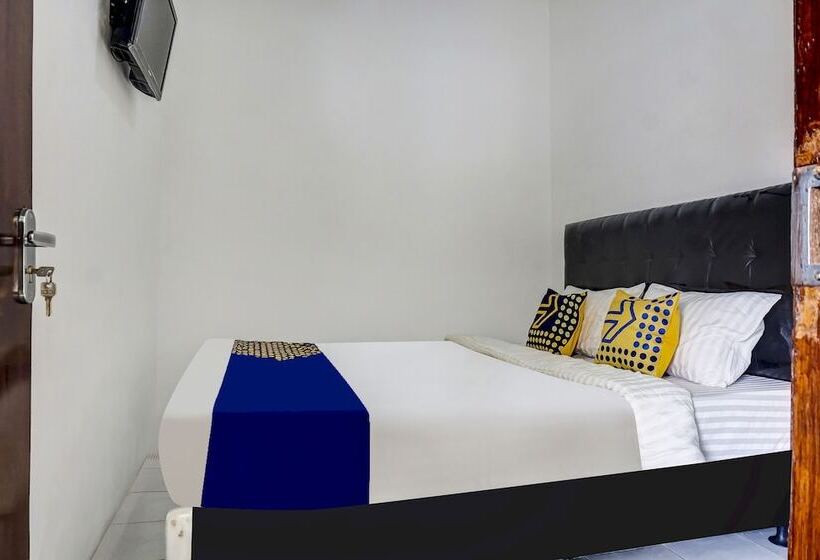 ホテル Spot On 90928 Wisma Asri Putra Syariah