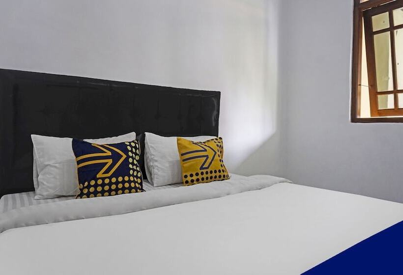 ホテル Spot On 90928 Wisma Asri Putra Syariah