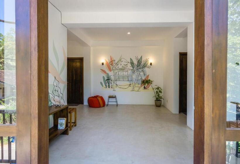 Отель The Atrium Hiriketiya