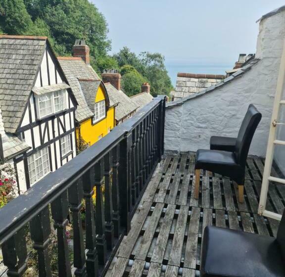 בית מלון כפרי The New Inn Clovelly