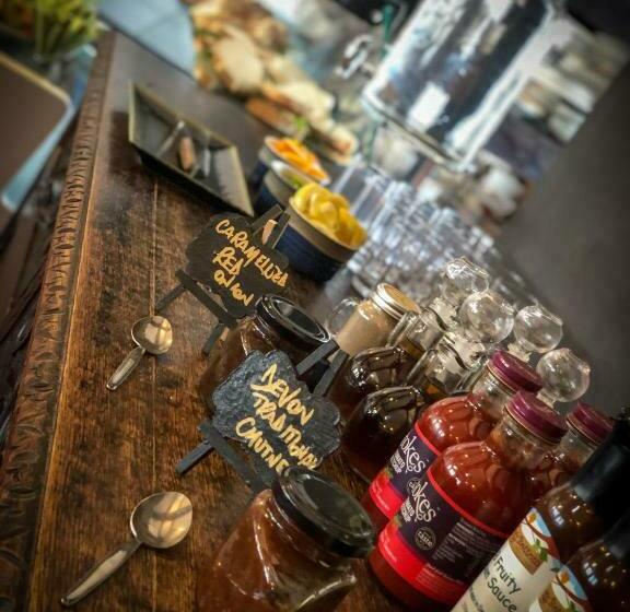 בית מלון כפרי The New Inn Clovelly