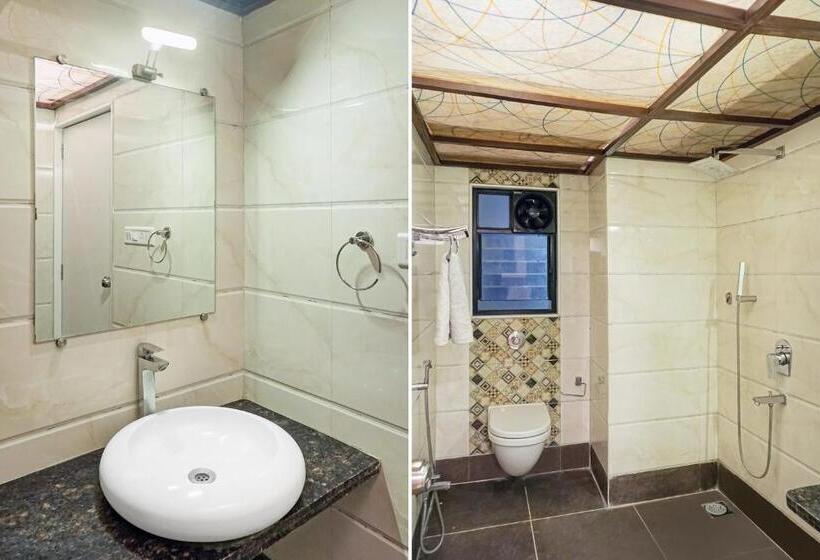 Отель Super Townhouse Oak Gharonda Residency Near Sant Tukaram Nagar Metro Station