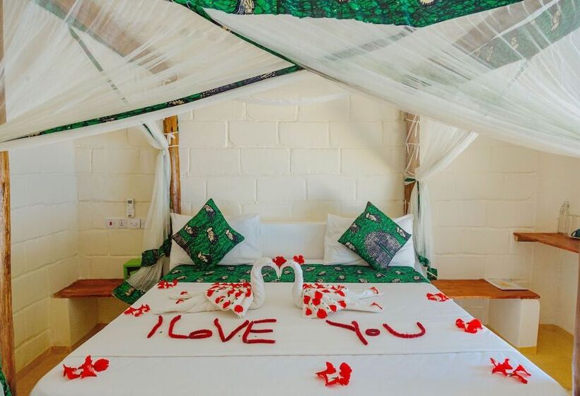 בית מלון כפרי Tropicana Garden