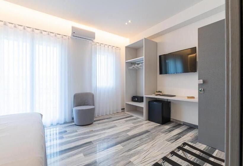 膳宿费 Fronte Etna