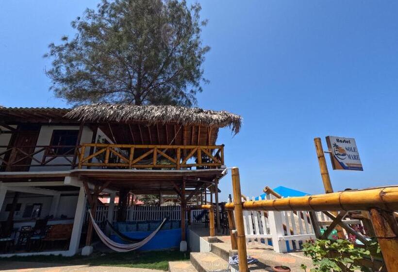 پانسیون Hostal Solemare