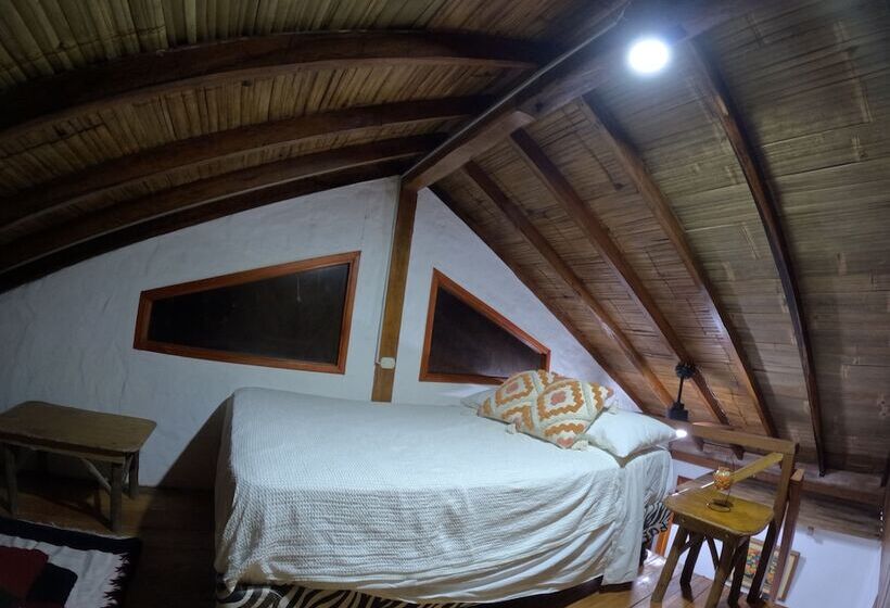 پانسیون Hostal Solemare