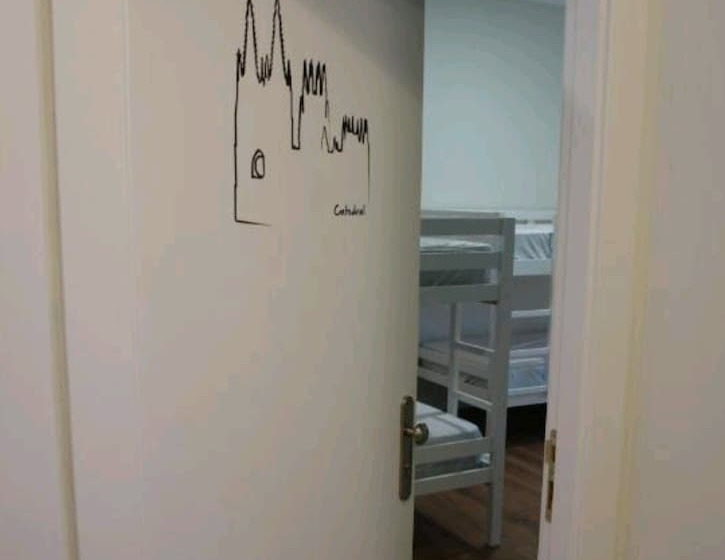 پانسیون Hostel Trovadores