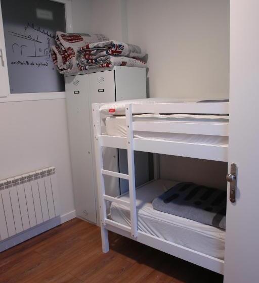 پانسیون Hostel Trovadores