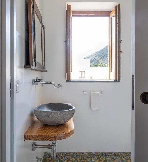 膳宿费 Iancura   B&b Di Design A Salina