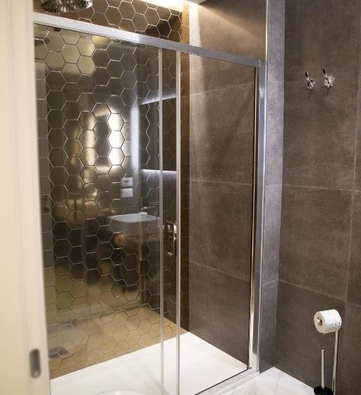 پانسیون South Hands Luxury Rooms