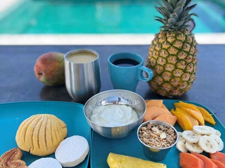 The Cove Boutique Hotel Adults Only