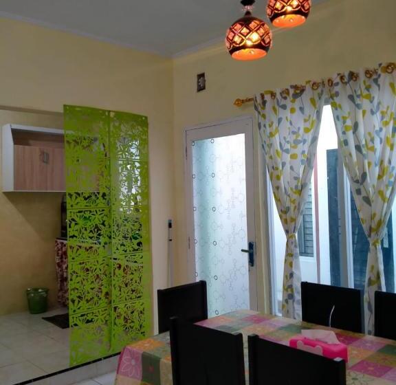 Villa Highland No 7 M Berastagi View