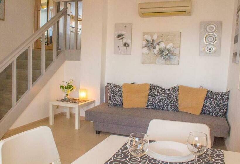 Aloha Playa Apartment With Panoramic Sea View And Pools