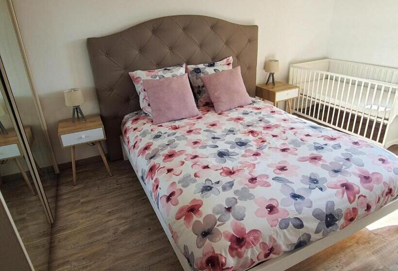 Appartement Spacieux Carpentras + Balcon