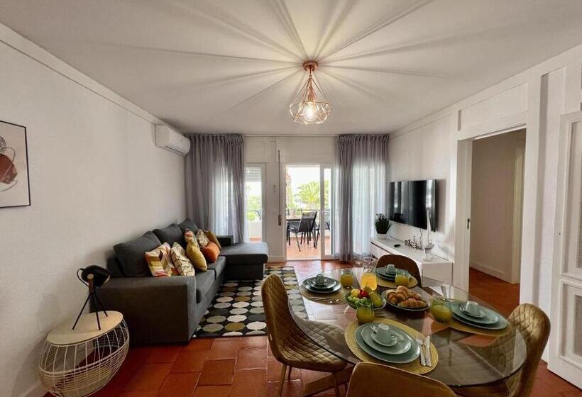 Armação De Pêra Brightness 2 With Pool By Homing