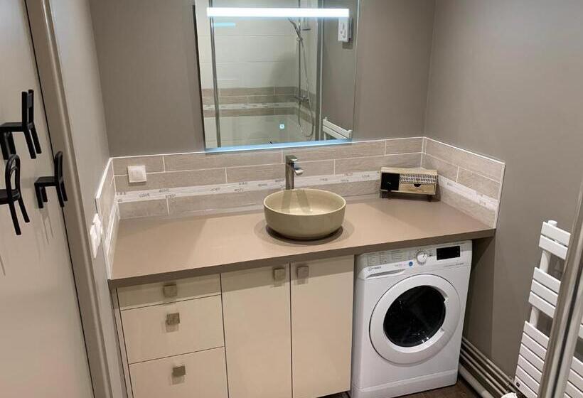 Au Cœur De Lisieux 83 M2 Et Vue Sur La Basilique