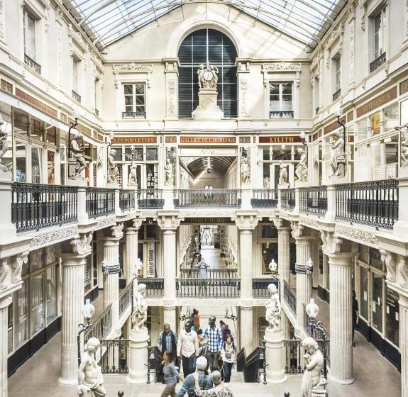 Belle Maison Familiale Contemporaine Avec Piscine