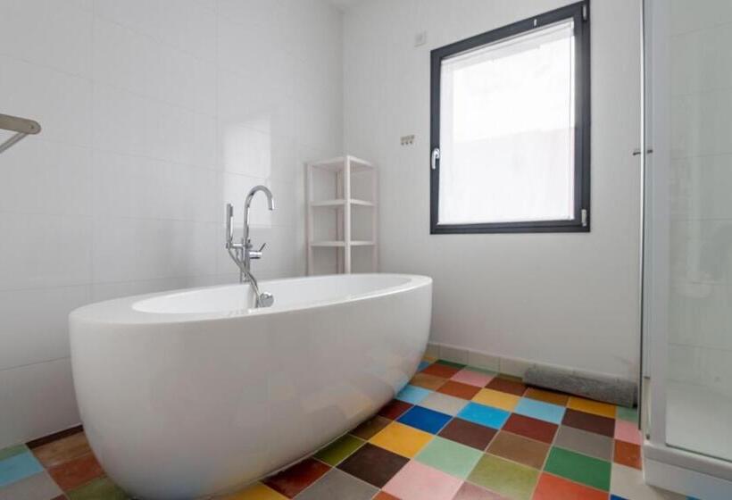 Belle Maison Familiale Contemporaine Avec Piscine