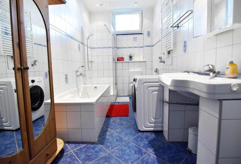 Boardinghouse In Cologne Free Wifi