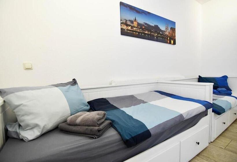 Boardinghouse In Cologne Free Wifi