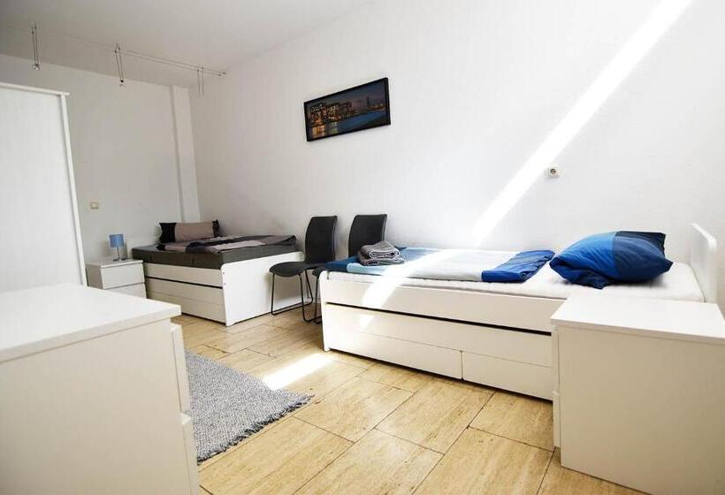 Boardinghouse In Cologne Free Wifi