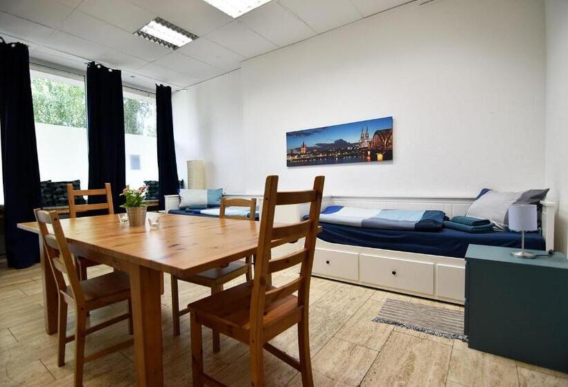 Boardinghouse In Cologne Free Wifi