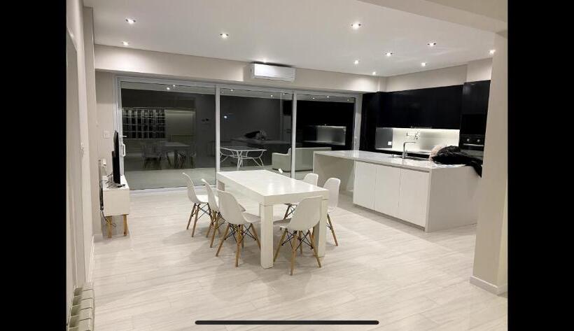 Casa A Estrenar En Barrio Palihue