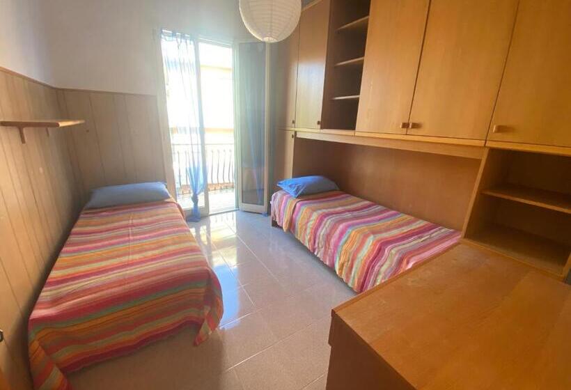 Casa Enza: Appartamento A Un Passo Dal Mare