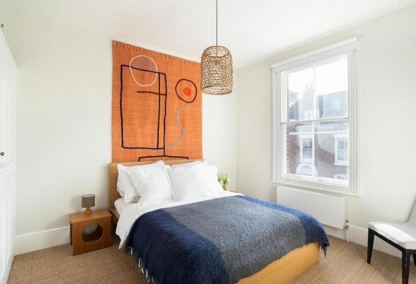 Fig Tree House, Family Friendly, 1 Min Sea