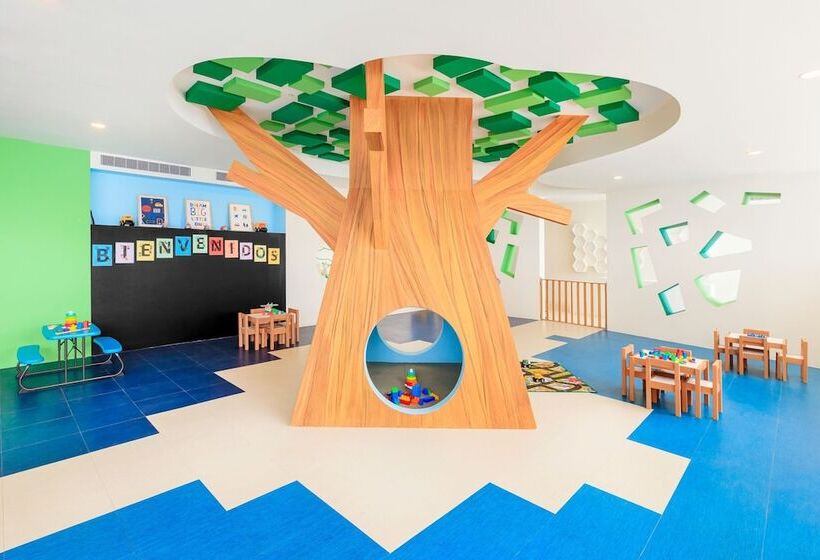 ホテル Courtyard By Marriott Mazatlan Beach Resort