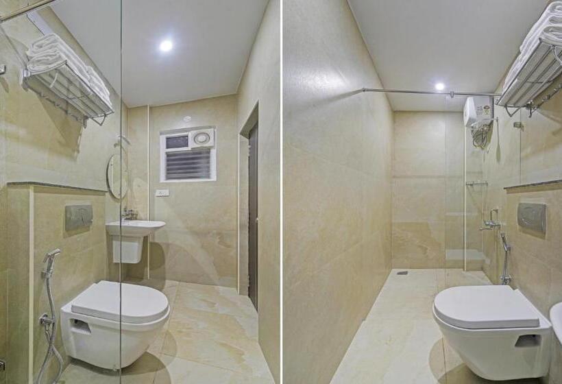 호텔 Treebo Premium Raffis  Andalusia Bay Way