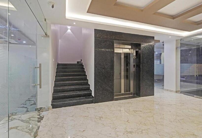 호텔 Treebo Premium Raffis  Andalusia Bay Way