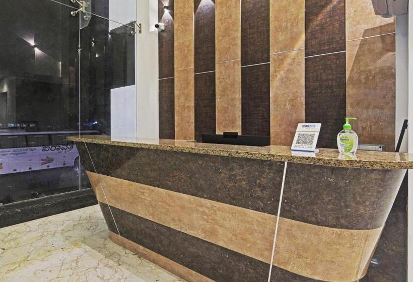 호텔 Treebo Premium Raffis  Andalusia Bay Way