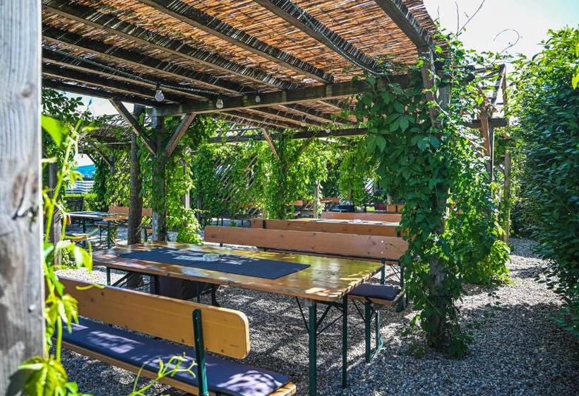 בית מלון כפרי Wirtshaus Leindl