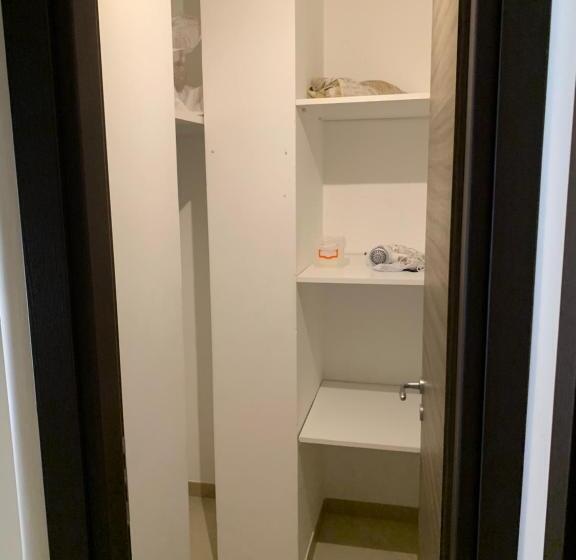 House 14b   Monopoli