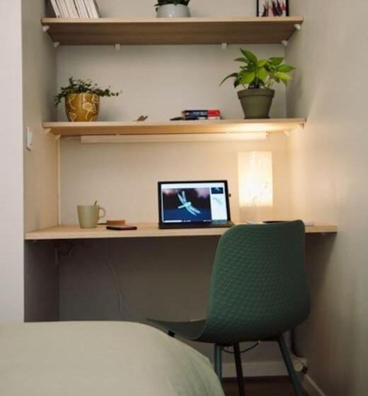 L Escale Des Libellules