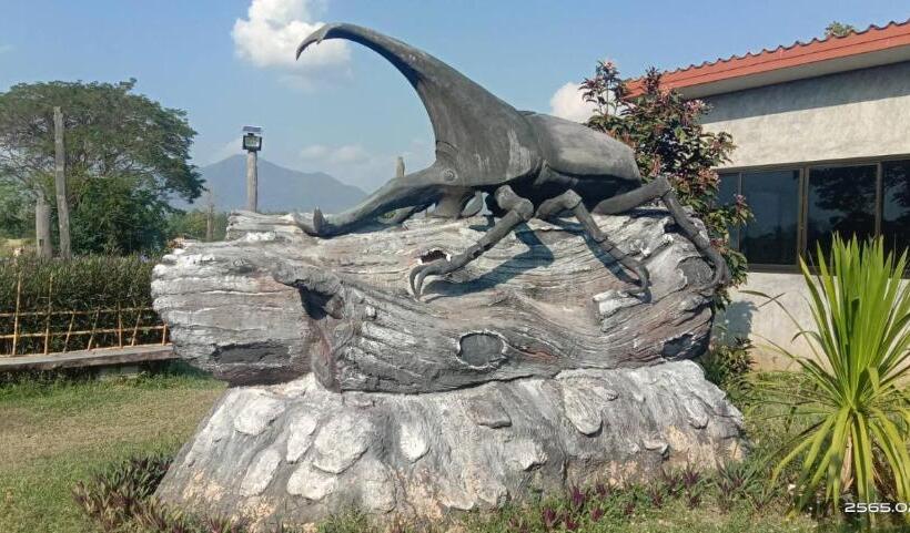 ペンション เฮือนกว่าง