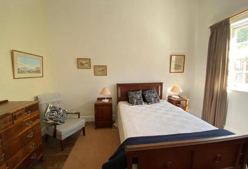 Пансион Dwarsvlei Guest Farm