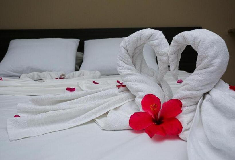 פנסיון Pousada Maravelas By Om