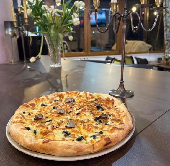 Pensiunea Izvoare Olanesti 3