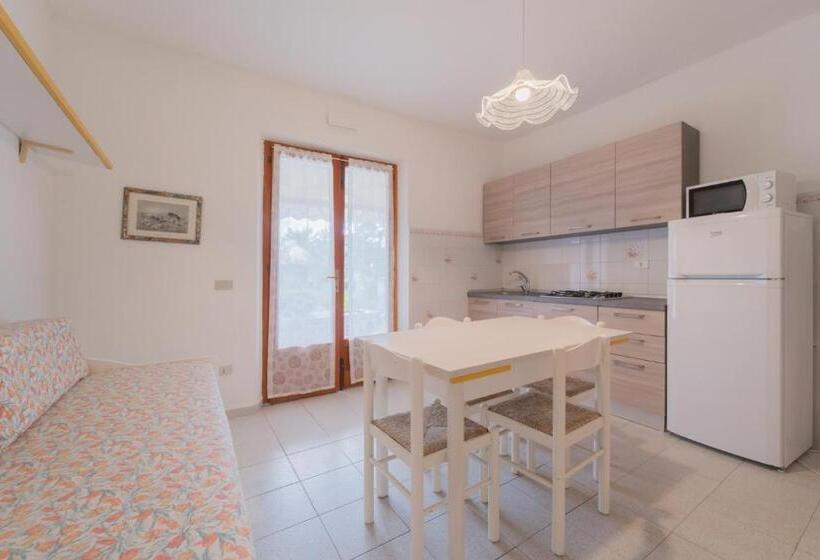 Residence Baia Delle Grazie