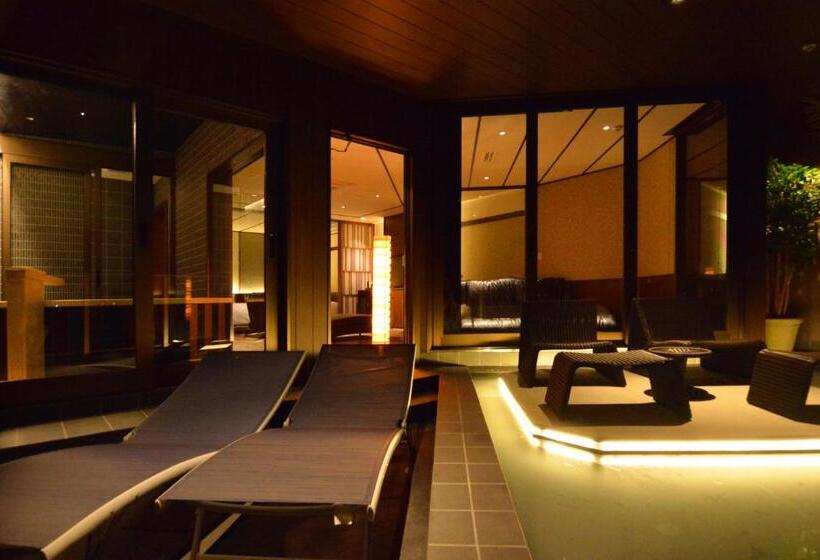 ריוקאן Toriizaki Club Sushi Auberge