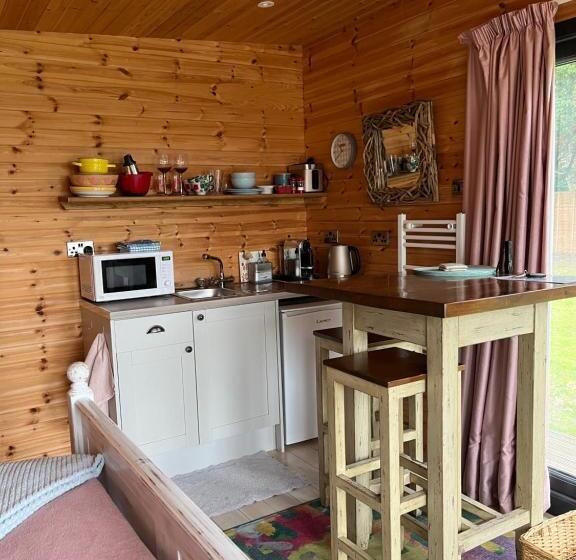 Self Contained Garden Studio With Stunning Views