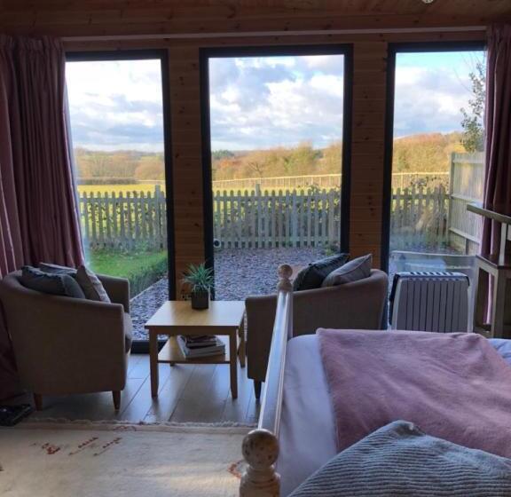 Self Contained Garden Studio With Stunning Views