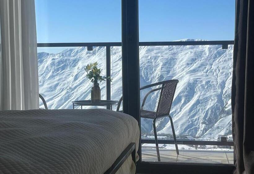 Stuning Views On Mountains, Gudauri