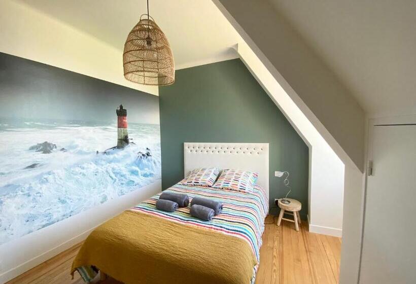 Superbe Villa Vue Sur Mer, Corniche De La Plage